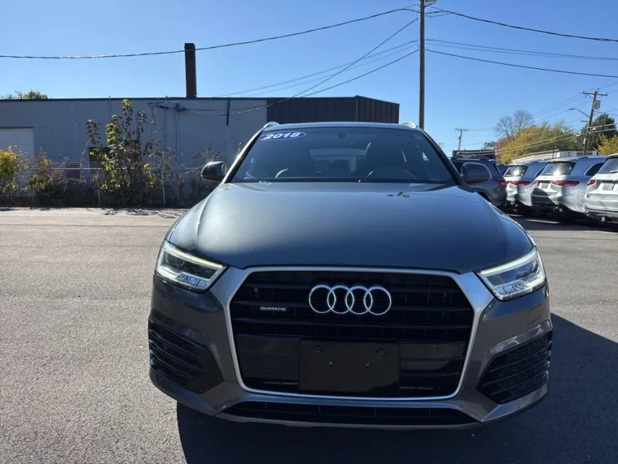 2018 Audi Q3 Premium Plus photo 1