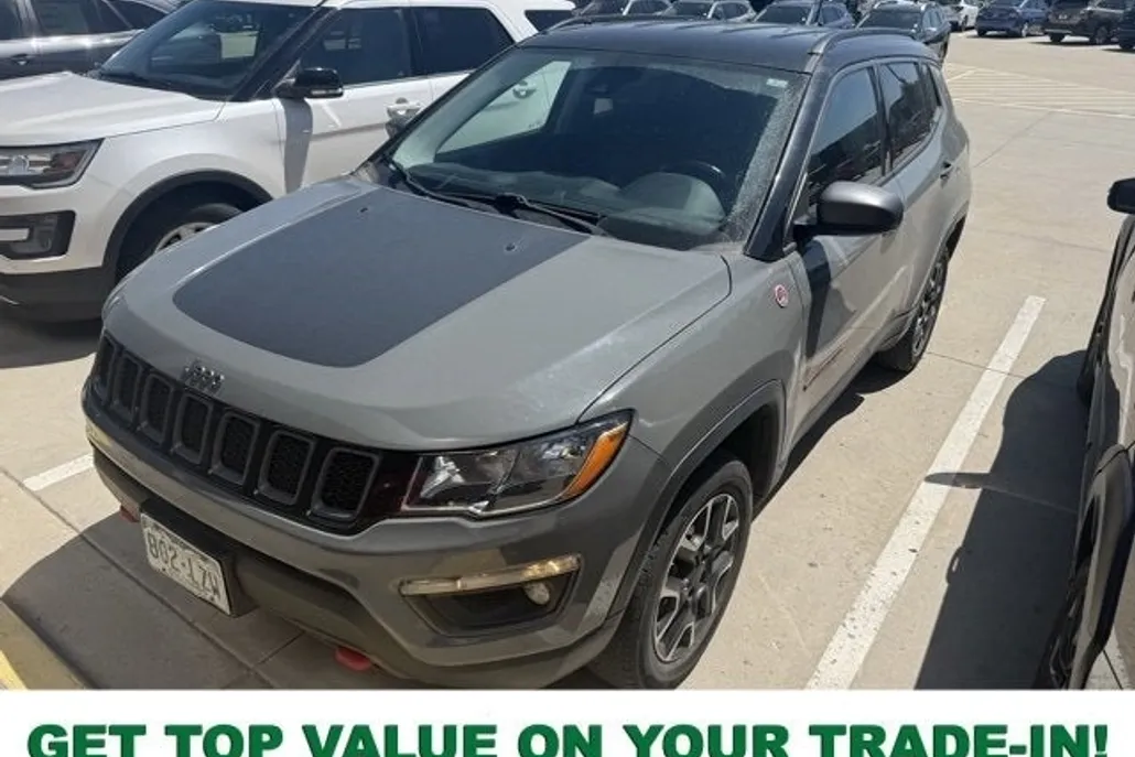 2021 Jeep Compass Trailhawk photo 1