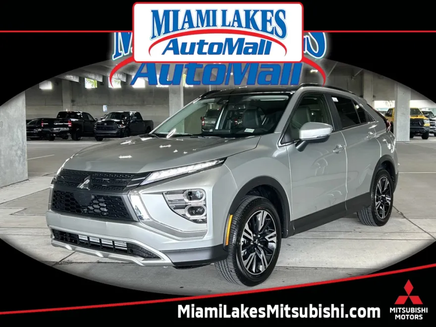 2024 Mitsubishi Eclipse Cross SE photo 1