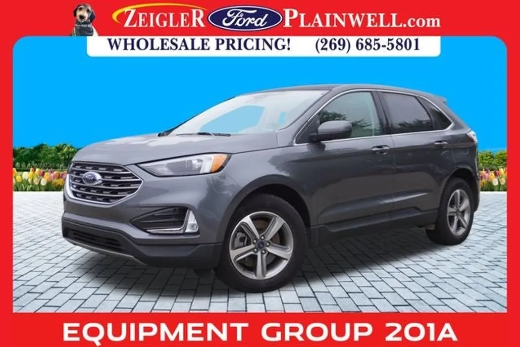 2022 Ford Edge SEL photo 1