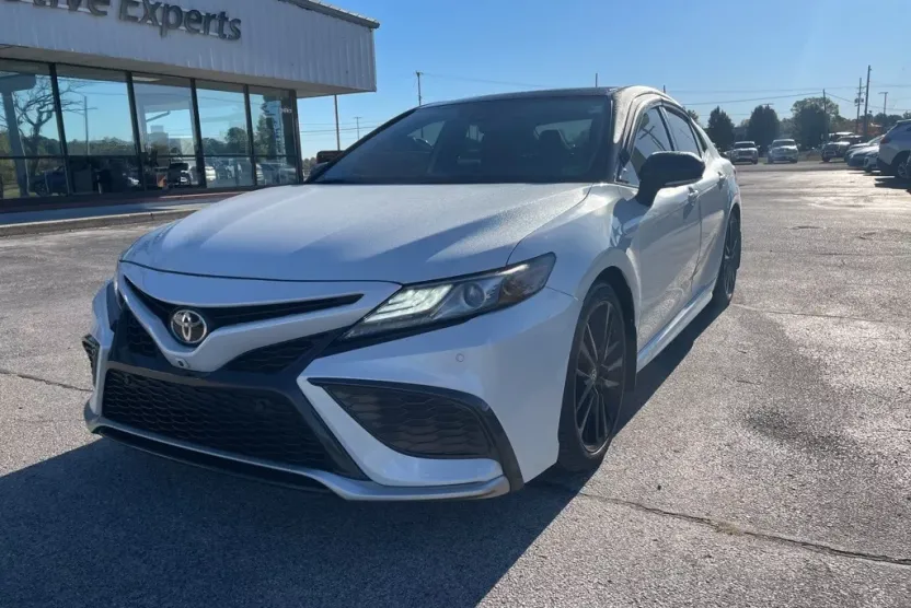 2021 Toyota Camry XSE photo 1