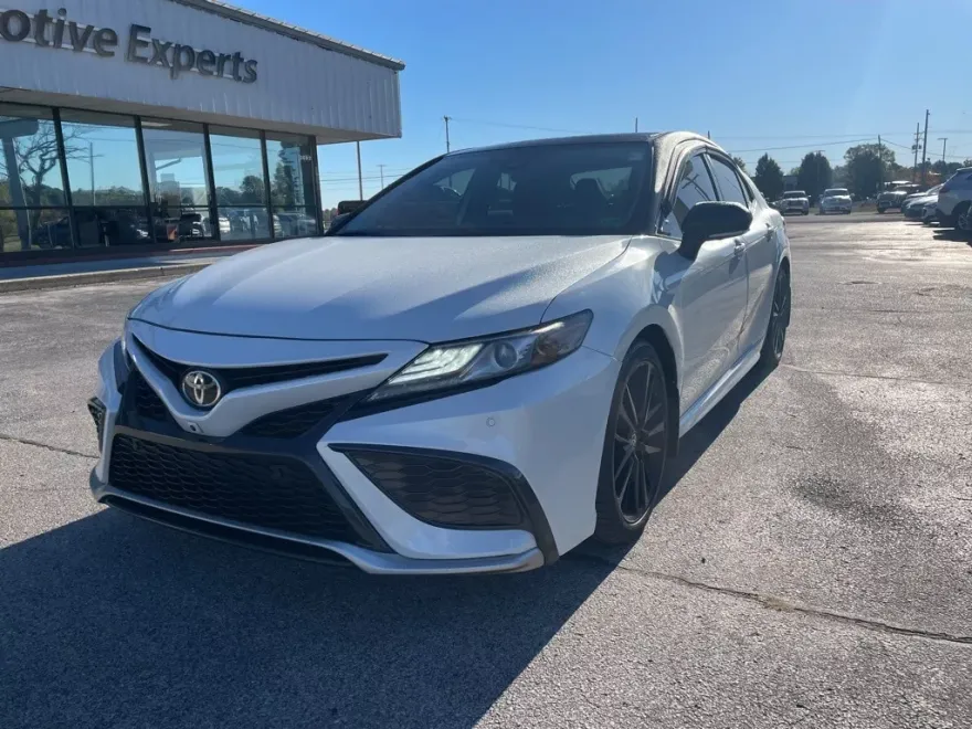 2021 Toyota Camry XSE photo 1