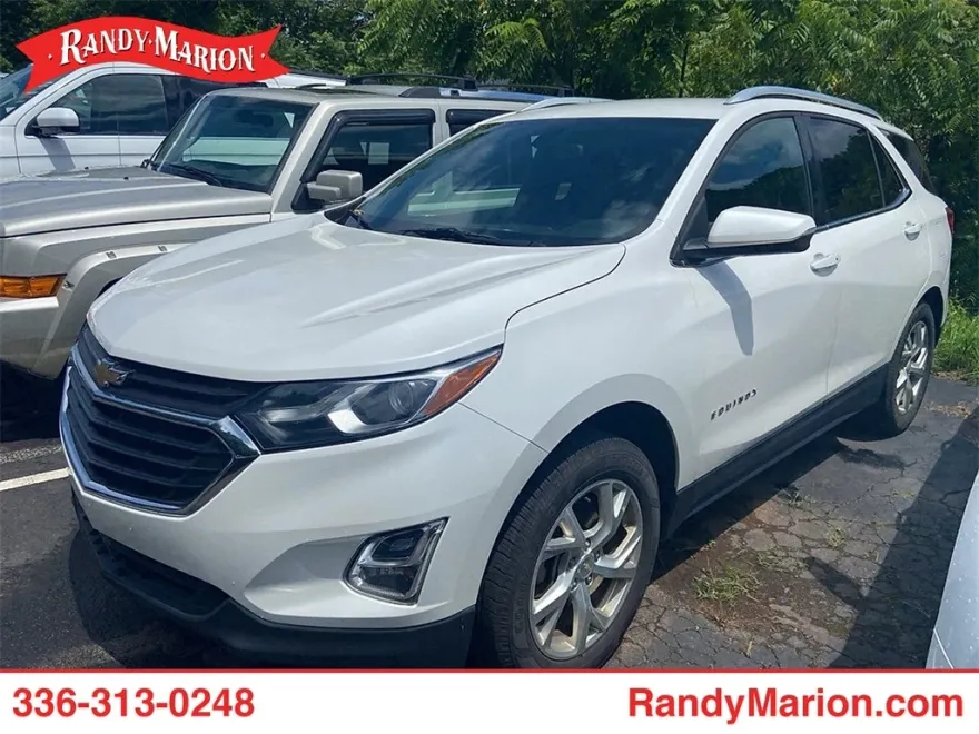 2018 Chevrolet Equinox LT photo 1