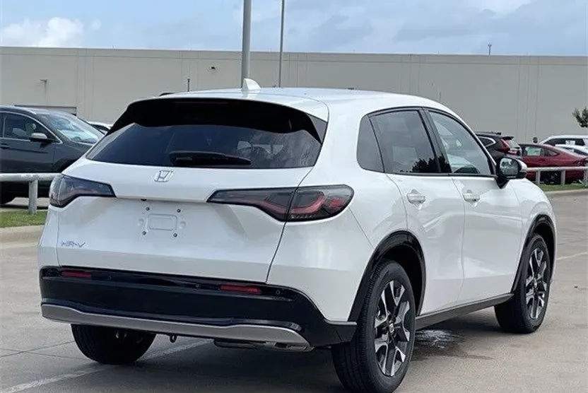 2026 Honda HR-V EX-L photo 1