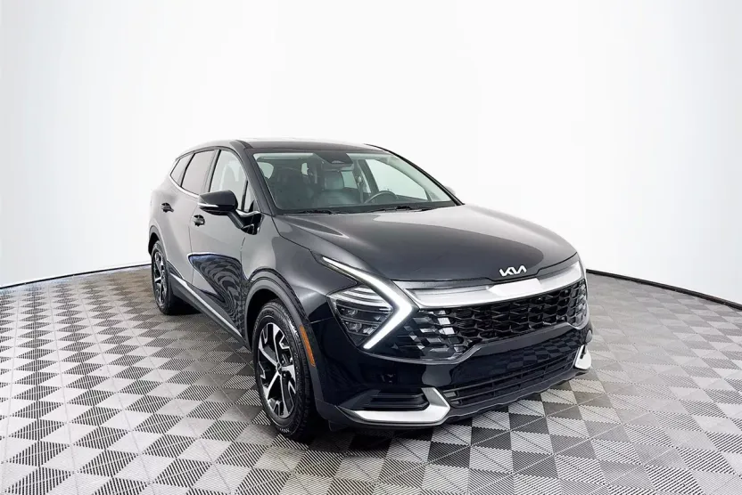 2025 Kia Sportage EX photo 1