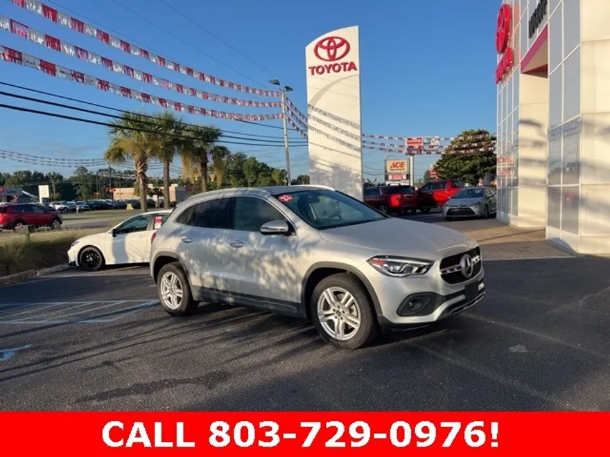 2023 Mercedes Benz GLA 250 4MATIC photo 1