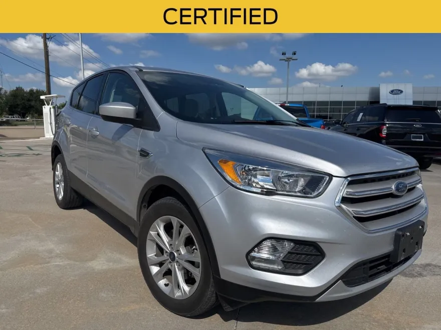 2019 Ford Escape SE photo 1