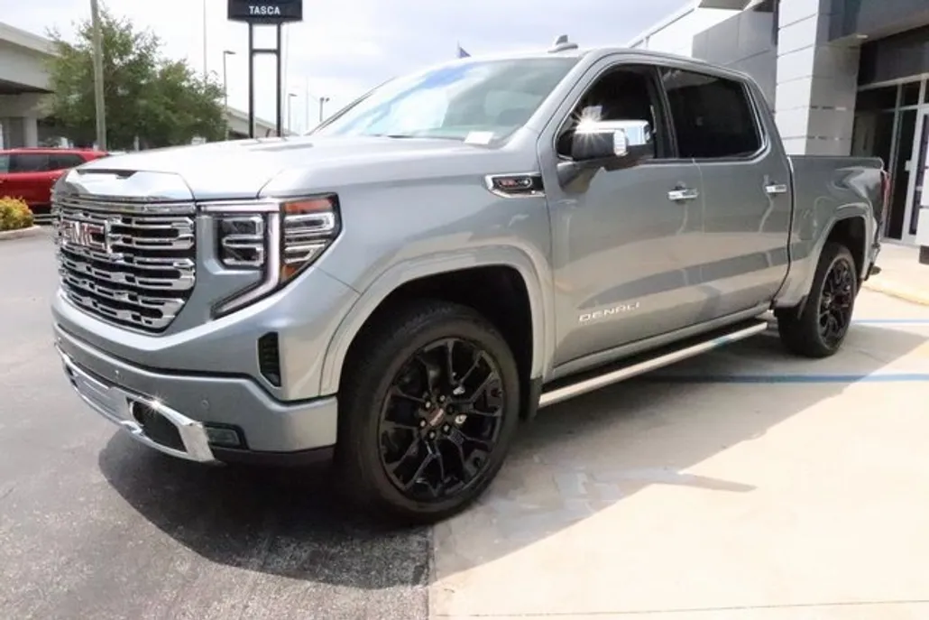 2025 Gmc Sierra 1500 Denali photo 1