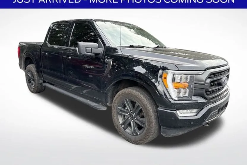 2021 Ford F-150 XLT photo 1