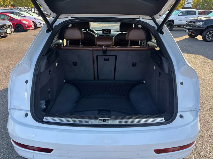 2018 Audi Q3 Premium Plus photo 1