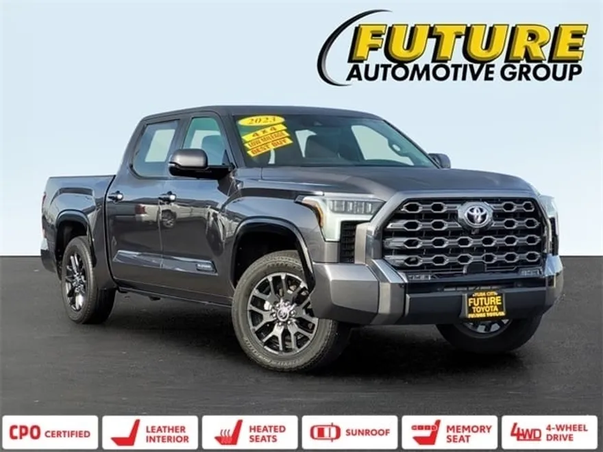 2023 Toyota Tundra Platinum photo 1