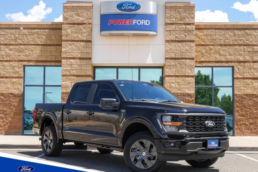 2025 Ford F-150 STX photo 1