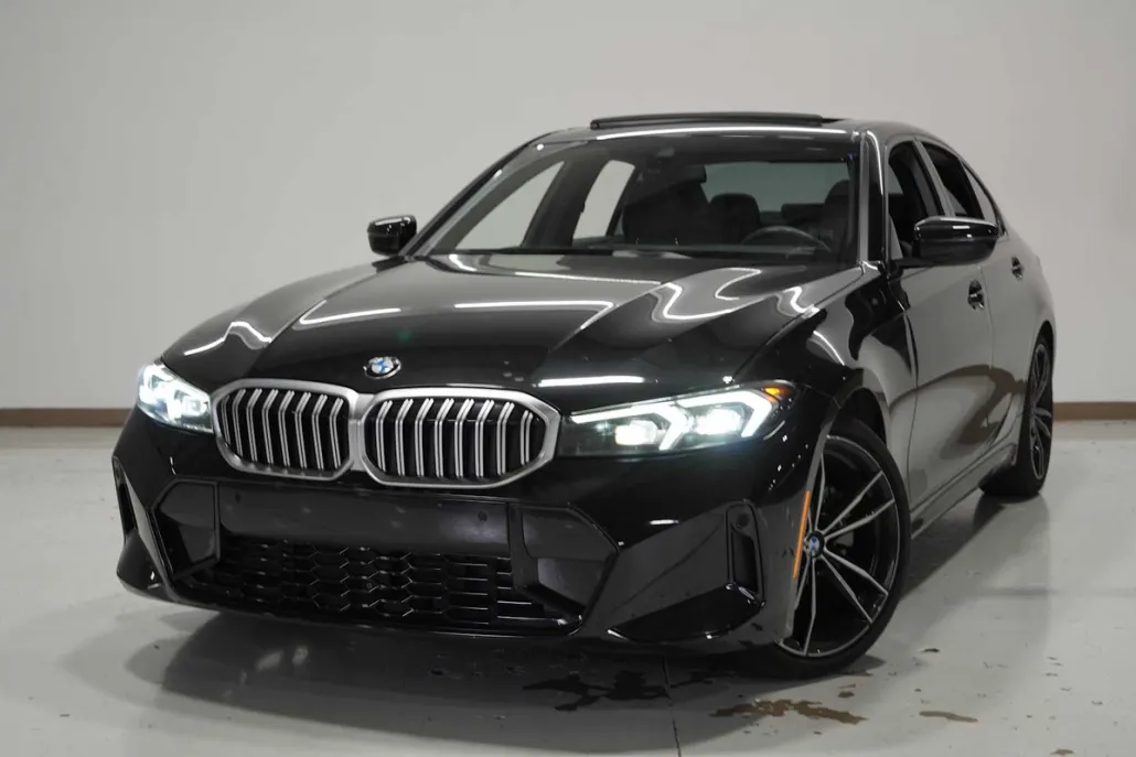 2023 Bmw 330i photo 1