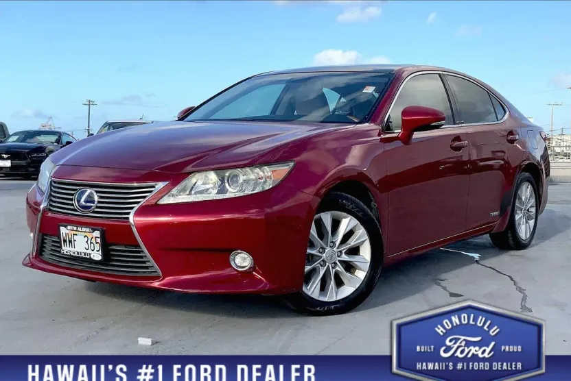 2014 Lexus ES 300h Base photo 1