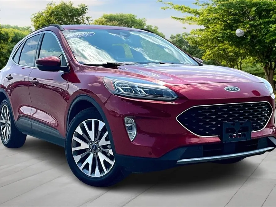 2020 Ford Escape Hybrid Titanium photo 1