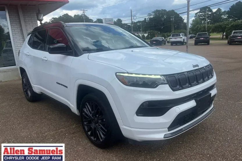 2022 Jeep Compass High Altitude photo 1