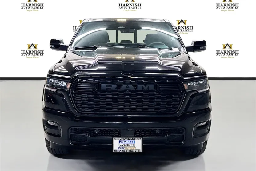 2025 Ram 1500 Big Horn Lone Star Night Edition photo 1