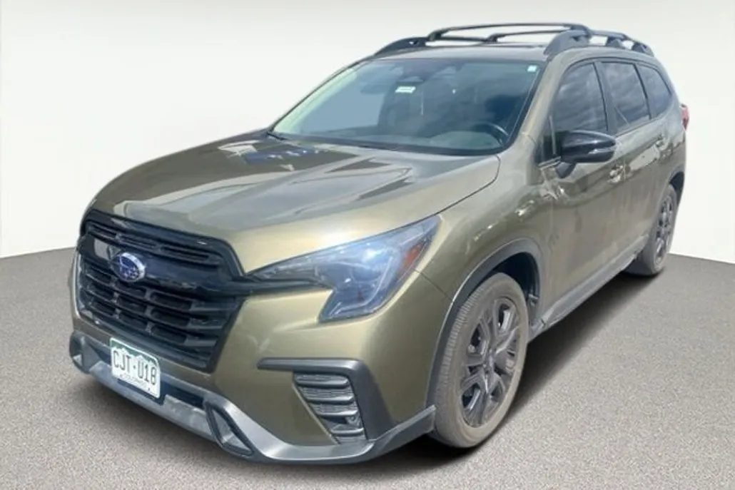 2023 Subaru Ascent Onyx Edition photo 1