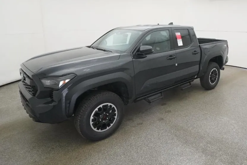 2025 Toyota Tacoma TRD Off-Road Double Cab photo 1