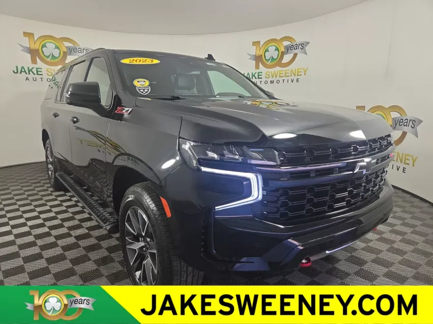 2023 Chevrolet Suburban Z71 photo 1