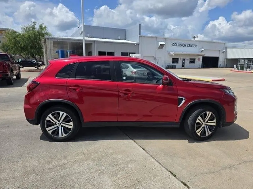 2024 Mitsubishi Outlander Sport S photo 1