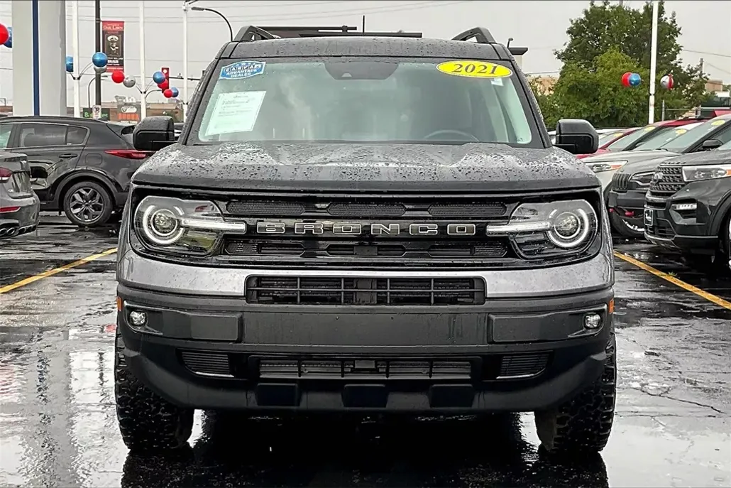 2021 Ford Bronco Sport Outer Banks photo 1