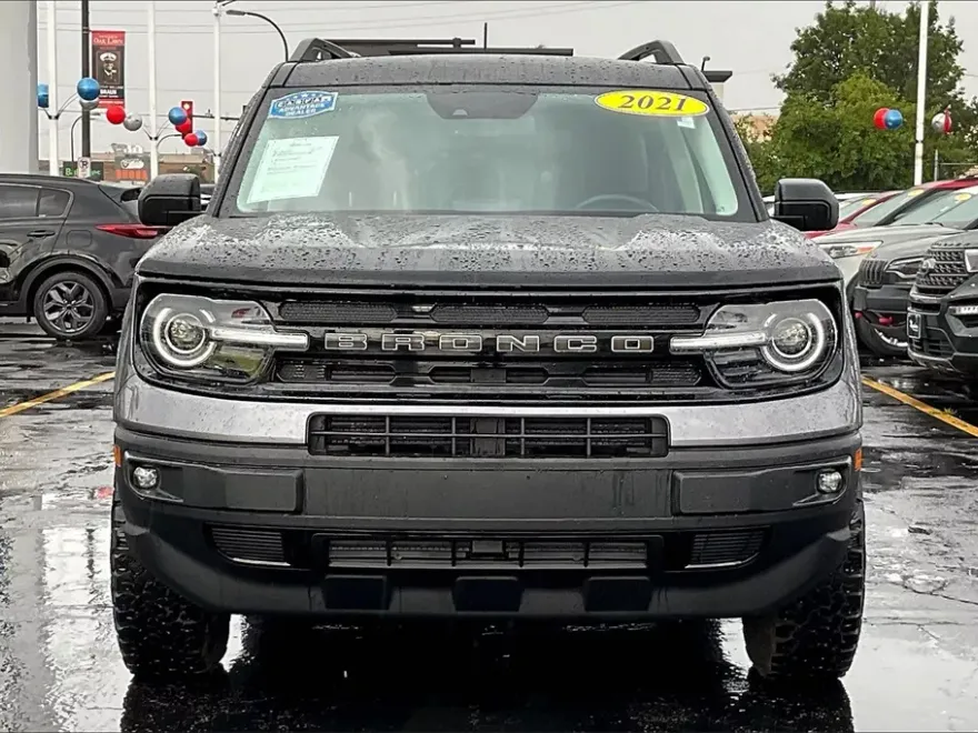 2021 Ford Bronco Sport Outer Banks photo 1