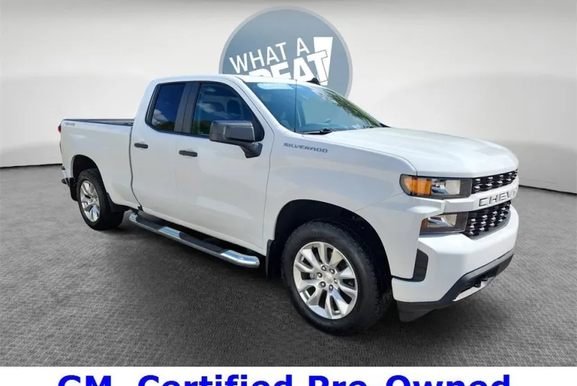 2020 Chevrolet Silverado 1500 Custom photo 1