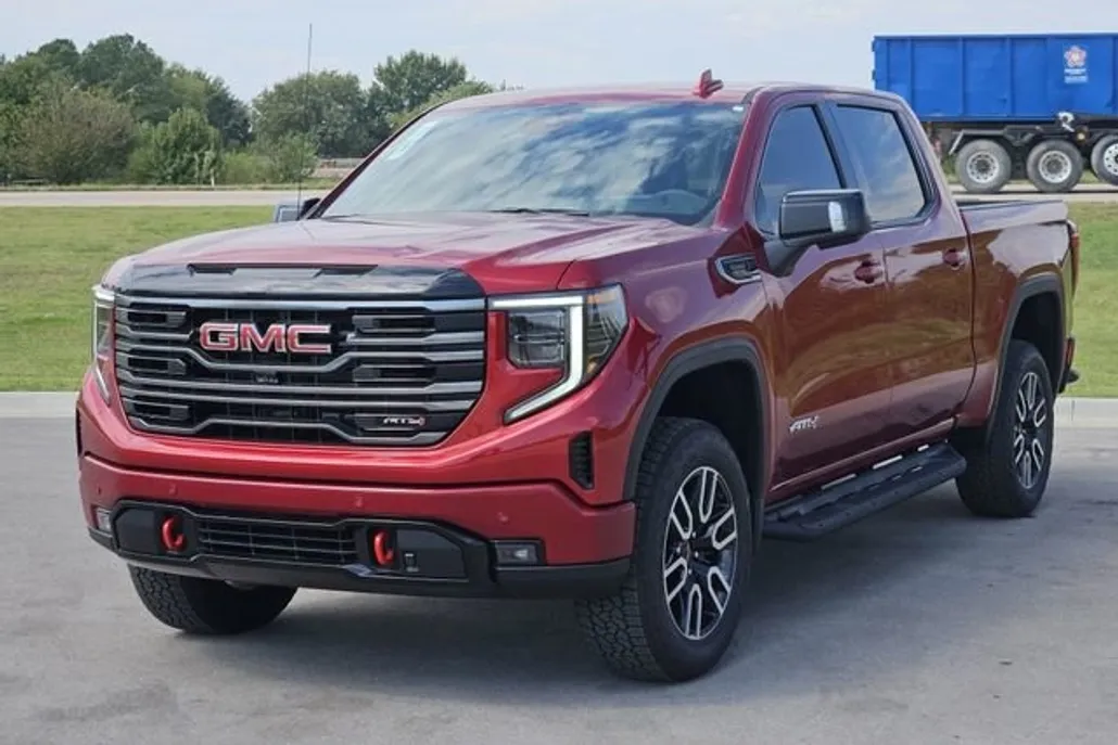 2026 Gmc Sierra 1500 AT4 photo 1