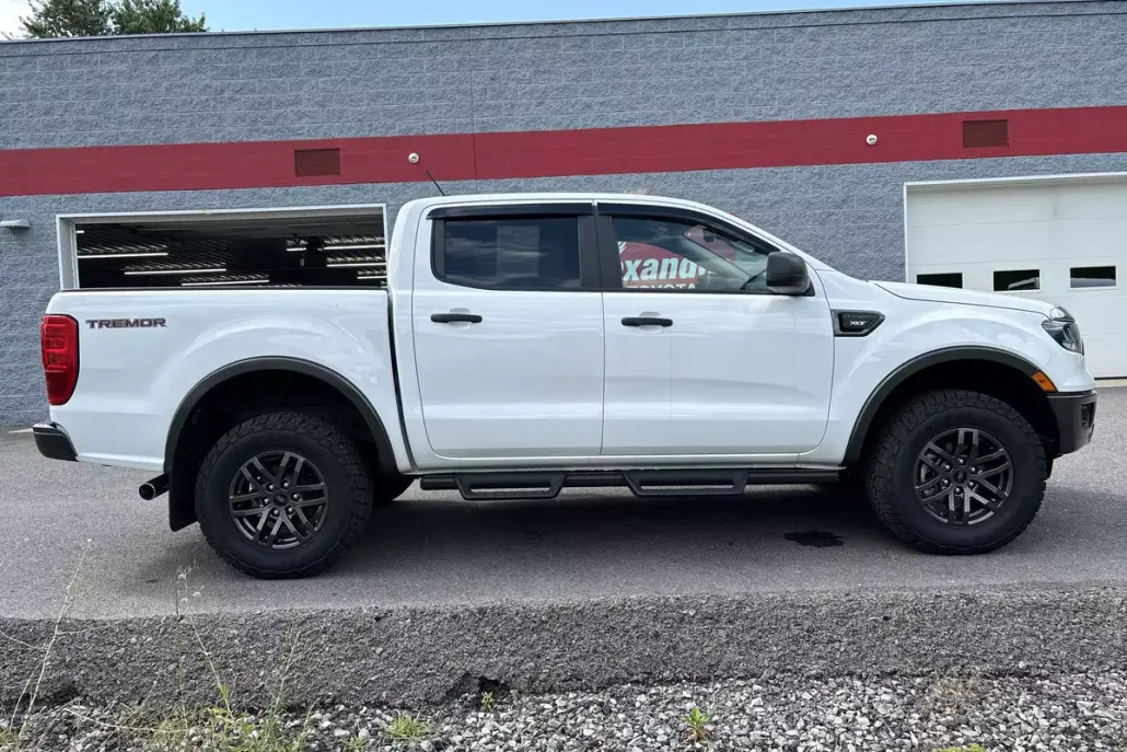2023 Ford Ranger XLT photo 1