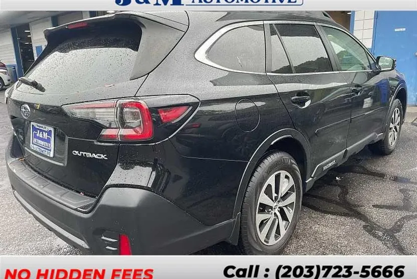 2021 Subaru Outback Premium photo 1