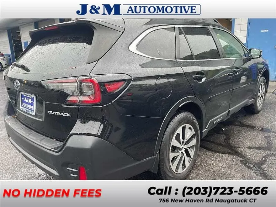2021 Subaru Outback Premium photo 1