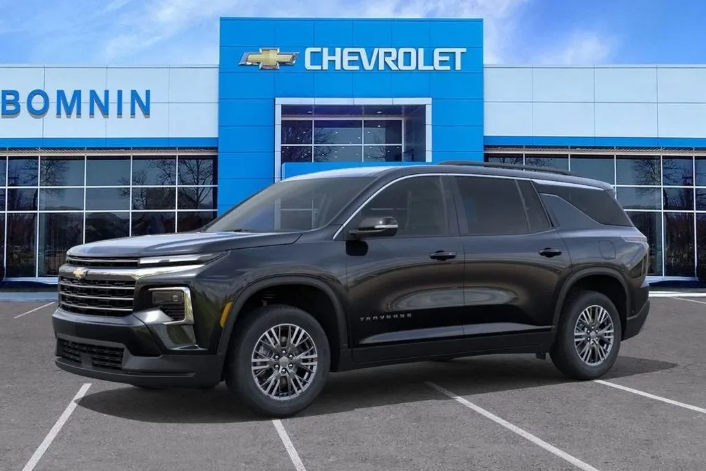 2025 Chevrolet Traverse photo 1