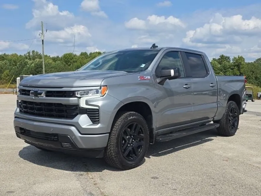 2025 Chevrolet Silverado 1500 RST photo 1