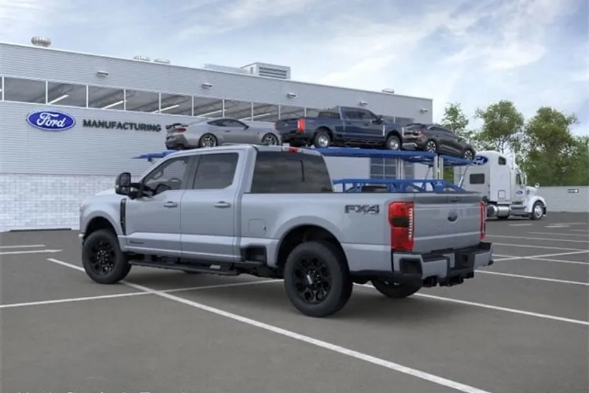 2026 Ford F-350 Lariat photo 1