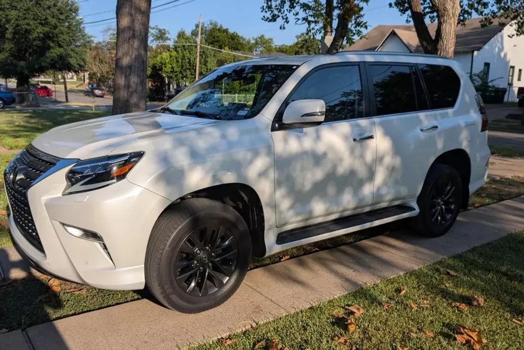 2022 Lexus GX 460 Premium photo 1