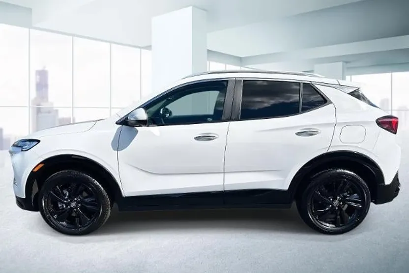 2024 Buick Encore GX Sport Touring photo 1