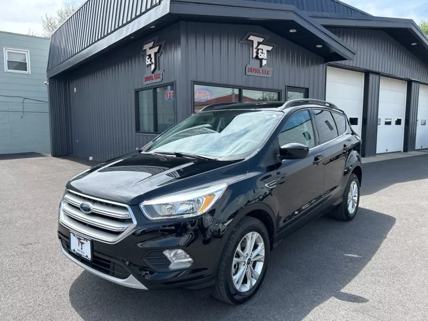 2018 Ford Escape SE photo 1