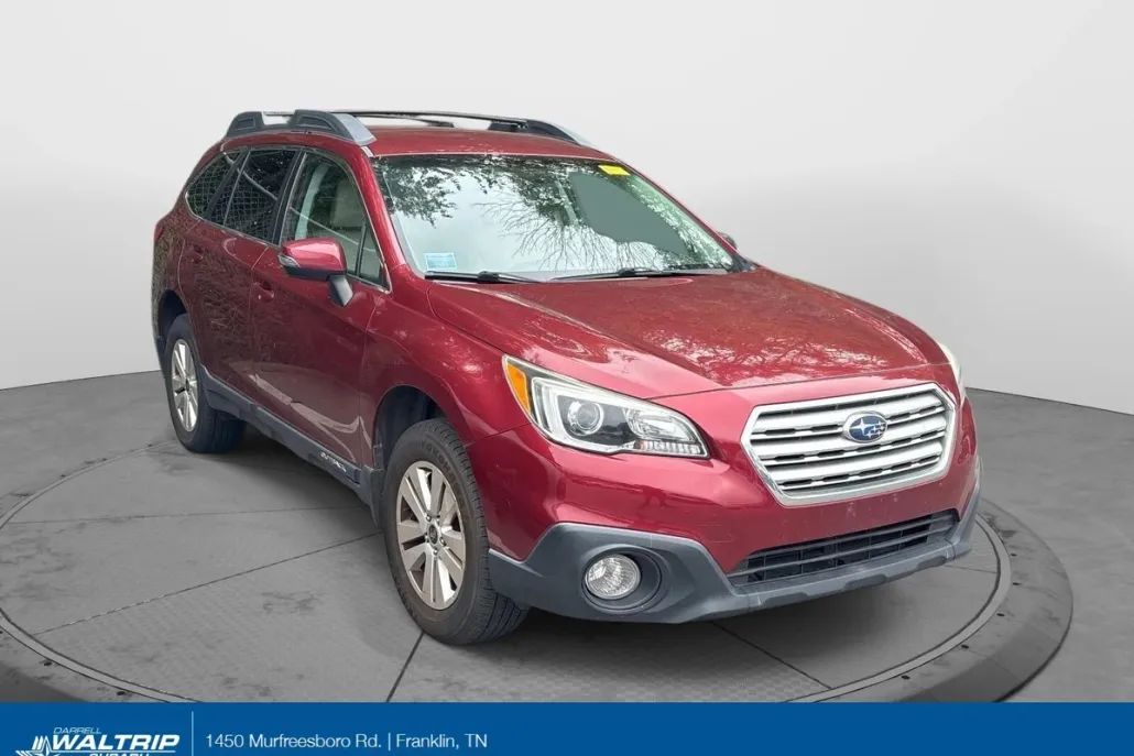 2015 Subaru Outback 2.5i Premium photo 1