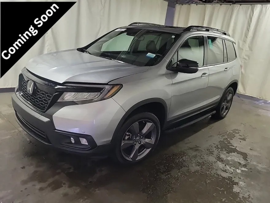 2021 Honda Passport Touring photo 1