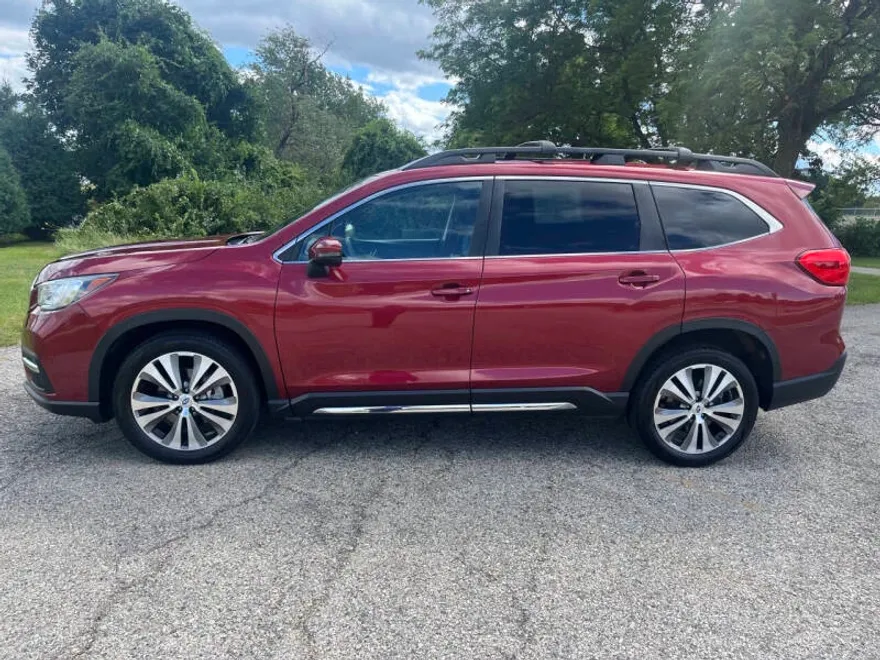 2020 Subaru Ascent Limited photo 1