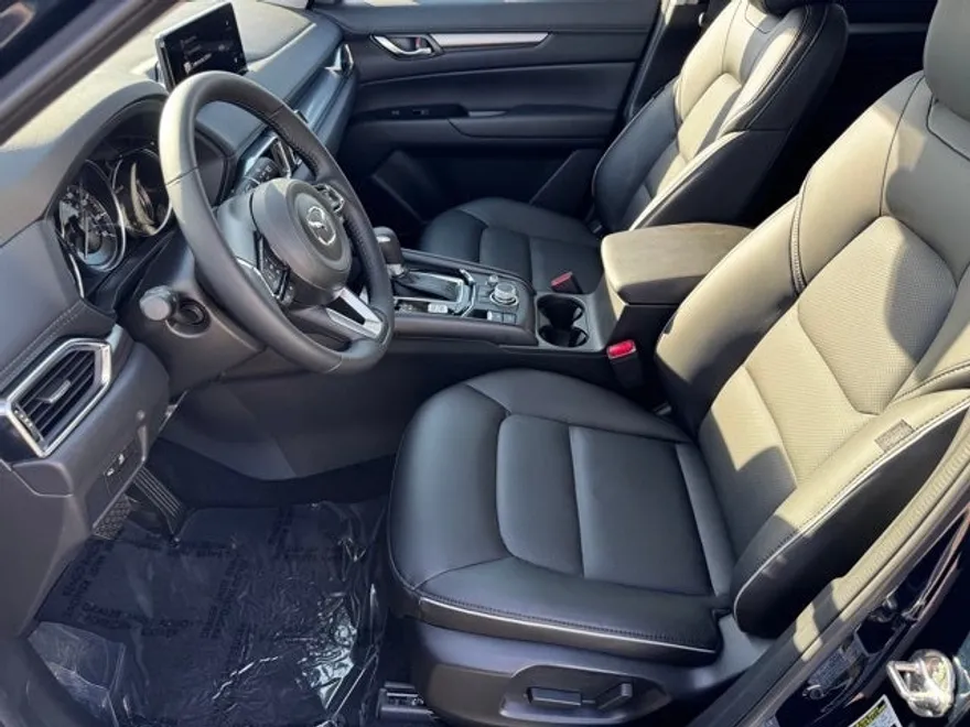 2025 Mazda CX-5 2.5 Select photo 1