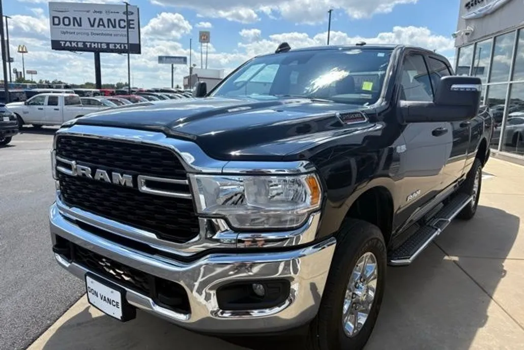 2024 Ram 2500 Big Horn photo 1