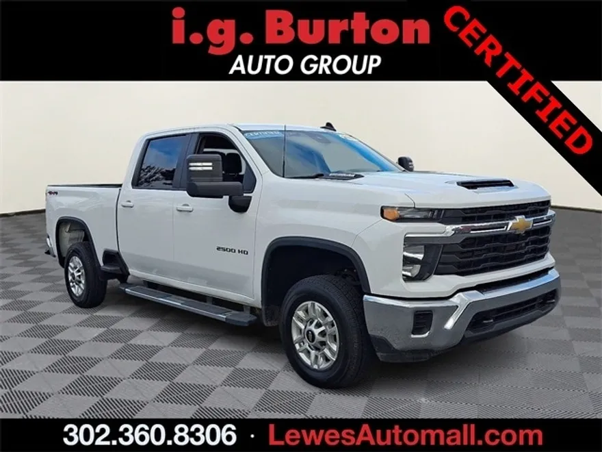 2024 Chevrolet Silverado 2500HD LT photo 1