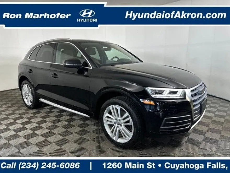 2020 Audi Q5 45 Premium Plus photo 1