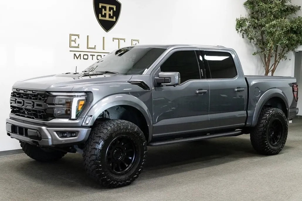 2024 Ford F-150 Raptor photo 1