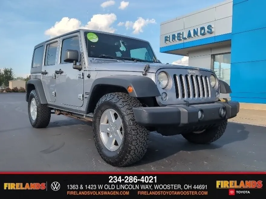 2014 Jeep Wrangler Unlimited Sport photo 1