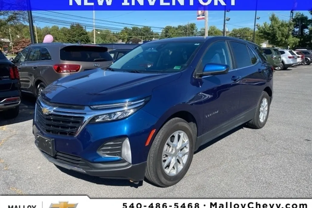 2022 Chevrolet Equinox LT photo 1