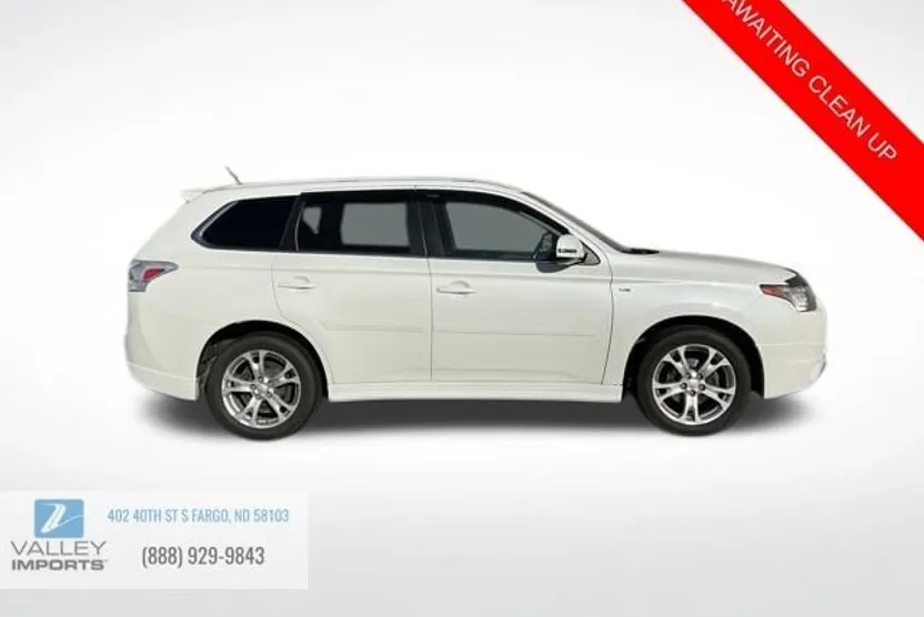 2014 Mitsubishi Outlander GT photo 1