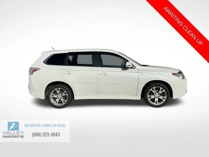 2014 Mitsubishi Outlander GT photo 1